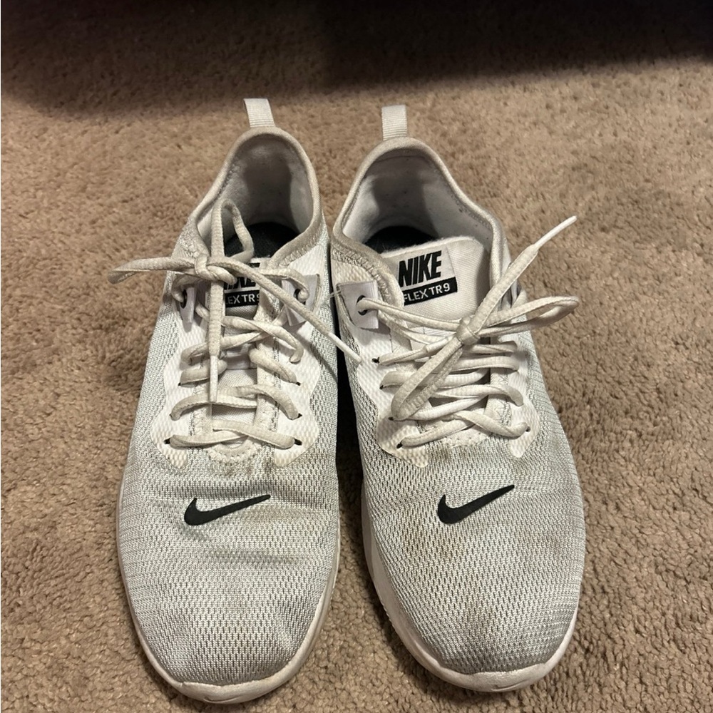 Nike Flex TR9 Men's White Shoes